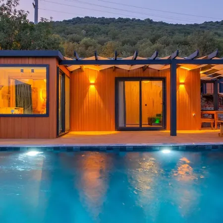 Hotel Tiny Levissi 2